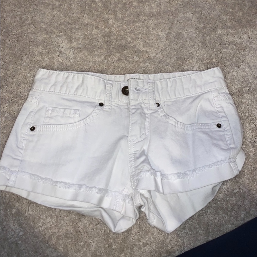 Mossimo white shorts